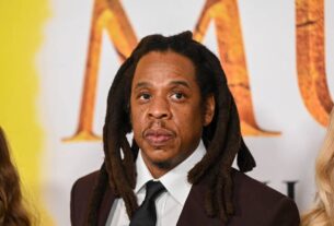 Новини спорту - Ставка не зіграла: Jay-Z втратив мільйон доларів через фінал НБА