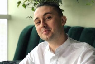 Новини культури - Тарас Тополя показав символ надії після удару по своєму будинку