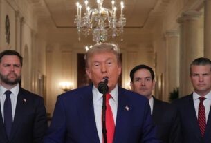 Новини світу - Трамп заговорив про заміну режиму в Ірані