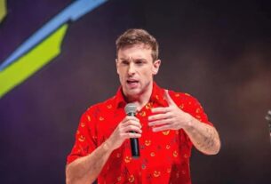 Новини світу - У Бразилії коміка ув’язнили за дискримінаційний стендап