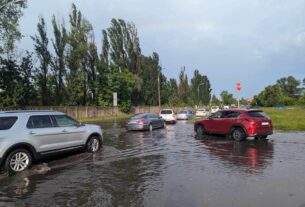 Новини Києва - У Києві негода пошкодила автомобілі та майно