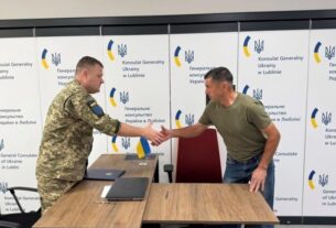 Новини світу - У Польщі четверта група добровольців підписала контракти із ЗСУ