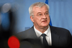 Новини України - Україна отримає "додаткові оборонні пакети" - МЗС