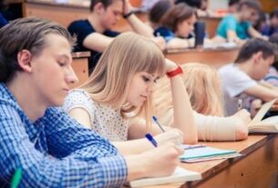 Новини України - Українські школярі надають перевагу іноземним вишам - дослідження