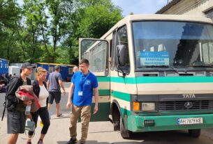 Новини України - З прифронтових громад Дніпропетровщини евакуювали понад 50 людей