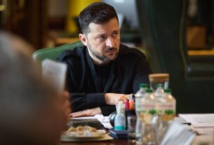 Новини України - Зеленський дав доручення щодо санкцій проти Росії