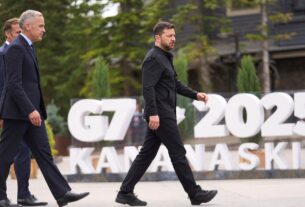 Новини світу - Зеленський достроково повертається з саміту G7 - ЗМІ