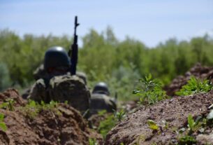 Новини України - ЗСУ відбивають десятки штурмів біля Покровська