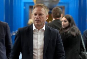 Новини світу - Британця засудили за передачу "розвідці РФ" даних про екс-міністра