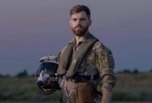 Новини України - ДБР провело обшуки у матері загиблого пілота "Джуса"