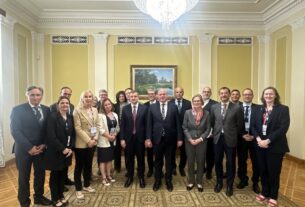 Новини України - До України прибула делегація послів ОБСЄ вперше за вісім років