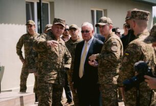 Новини України - Келлог відвідав тренування Нацгвардії