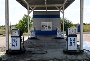 Новини світу - Кремль повністю заборонив вивозити з Росії бензин