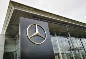 Новини бізнесу - Mercedes втратив понад половину прибутку з початку року