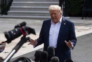 Новини світу - Мита Трампа проти торгових партнерів РФ під сумнівом - Reuters