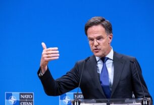 Новини світу - Путін просто так бомбардує міста України - Рютте