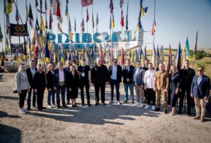 Новини України - Сибіга з послами відвідав передові позиції ЗСУ