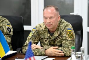 Новини України - Сирський привітав українських медиків зі святом