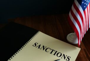 Новини світу - США запровадили рекордні санкції проти нафтової мережі Ірану