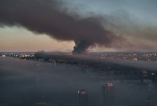 Новини України - Токсичний шлейф. Чим дихають українці після атаки