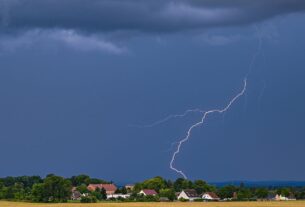 Новини України - В Україні оголосили жовтий рівень небезпеки через грози