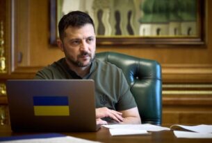 Новини України - Зеленський провів першу розмову з Навроцьким