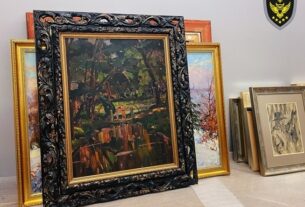 Новини України - АРМА передасть музею арештовані картини Медведчука