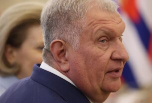 Новини бізнесу - Чистий прибуток Роснєфті впав майже на 70%.