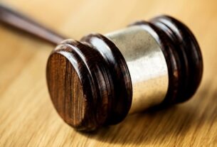 Новини України - Експосадовця Нацполіції засудили до семи років