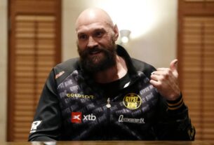 Новини спорту - Ф’юрі - про зустріч Усика з Ітаумою: Бій молодого хлопця проти старого