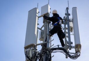 Новини України - Федоров анонсував покращення мобільного зв’язку
