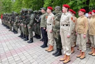 Новини світу - ГУР назвало росіян, що готують викрадених українських дітей для армії РФ