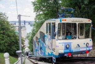 Новини Києва - Київський фунікулер призупинив роботу