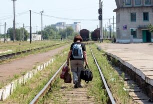 Новини України - Лише 7% переселенців планують повернутися додому - опитування