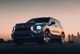 Авто новини - Mitsubishi відкликає майже 92 тисячі кросоверів Outlander