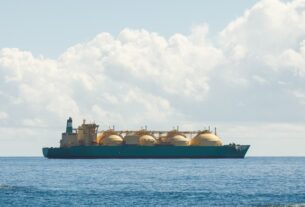 Новини світу - Перший танкер із газом Арктик СПГ 2 зайшов у китайський порт