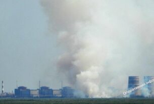 Новини України - Поблизу ЗАЕС помітили потужне задимлення
