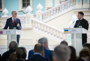 Спілкування Володимира Зеленського та Йонаса Гара Стере з журналістами