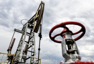 Новини світу - РФ змушена знижувати ціну на нафту після втрати ринку в Індії - розвідка