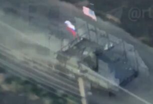 Новини світу - Росіяни показали "трофейний" БТР з прапором США