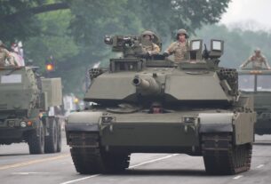 Новини світу - Солдат США передавав РФ інформацію про танки в обмін на громадянство
