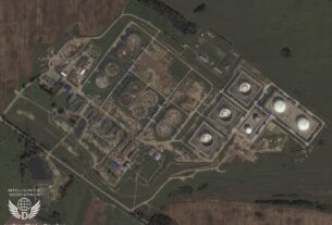 Новини України - Супутникові знімки показали масштаб пожежі на російському НПЗ