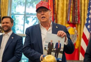Новини світу - Трамп говорив з Путіним про ядерне роззброєння