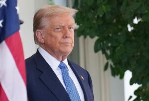 Новини світу - Трамп накинувся на ЗМІ перед зустріччю з Путіним