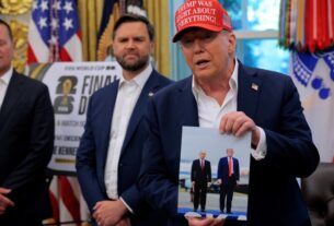 Новини світу - Трамп похвалився фото з Путіним