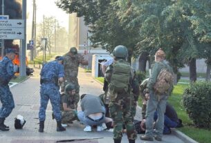 Новини світу - У Бєлгороді дрон атакував будівлю уряду