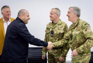 Новини України - Умєров провів зустріч з главою штабу оборони Британії