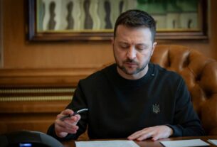 Новини України - Зеленський запровадив санкції проти розробників дронів РФ