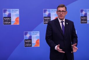 Новини світу - Естонія запросила консультації з НАТО після зальоту російських МіГ-31