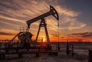 Новини світу - Країни ОПЕК+ погодили збільшення видобутку нафти